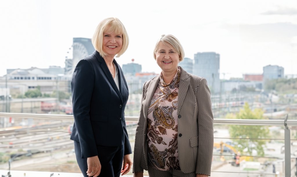 Prof. Dr. Claudia Wöhler und Dr. Christine Adolph