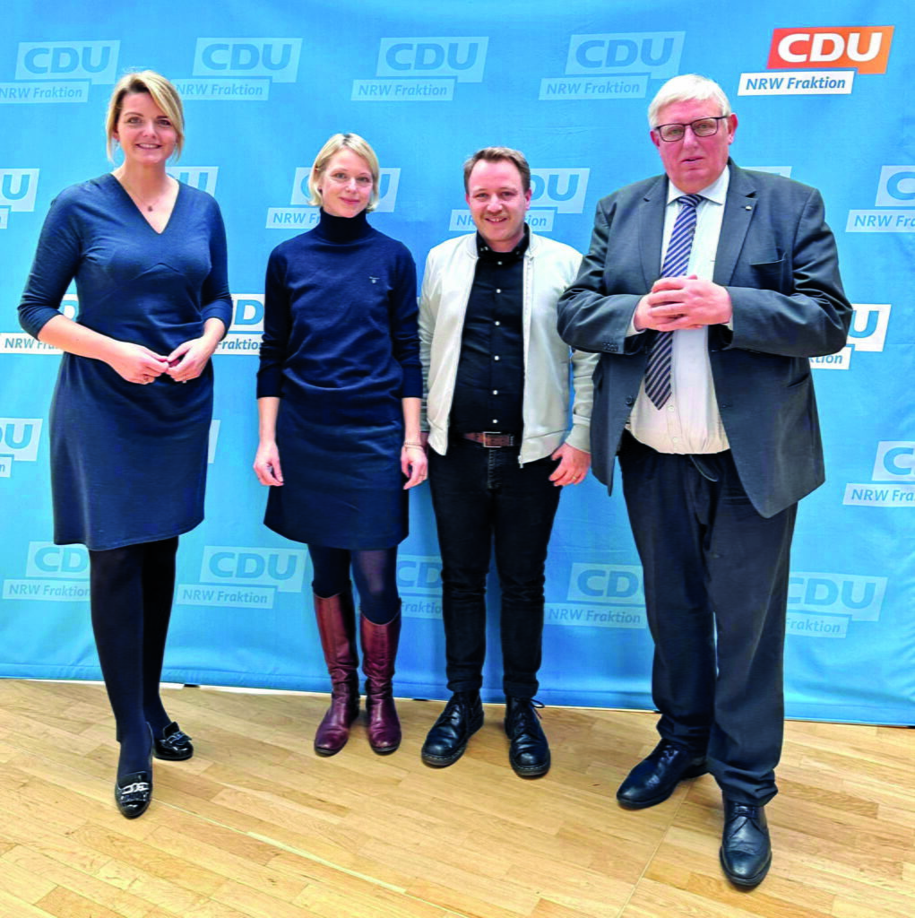 Christina Schulze Föcking, Theresa Leusbrock-Böking, Philipp  Leusbrock und Karl-Josef Laumann